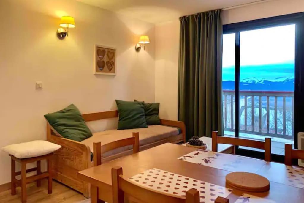 Charmant T3 Avec Vue Montagne Et Parking Privatif Font-Romeu-Odeillo-Via Exterior photo
